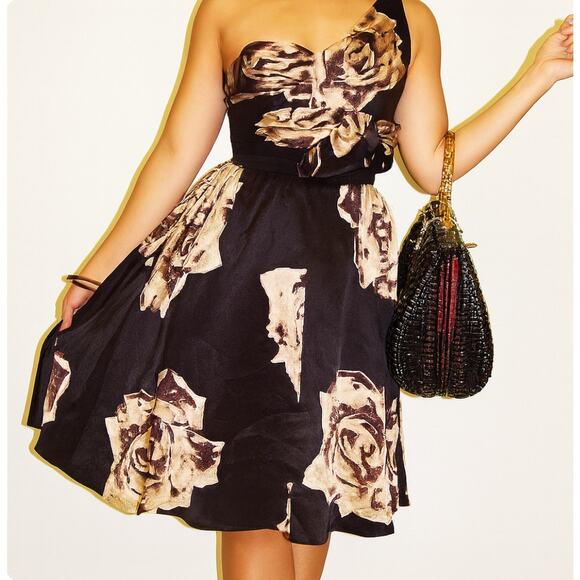 Betsey Johnson 100% Silk Floral Dress – Size 0 - Picture 1 of 8